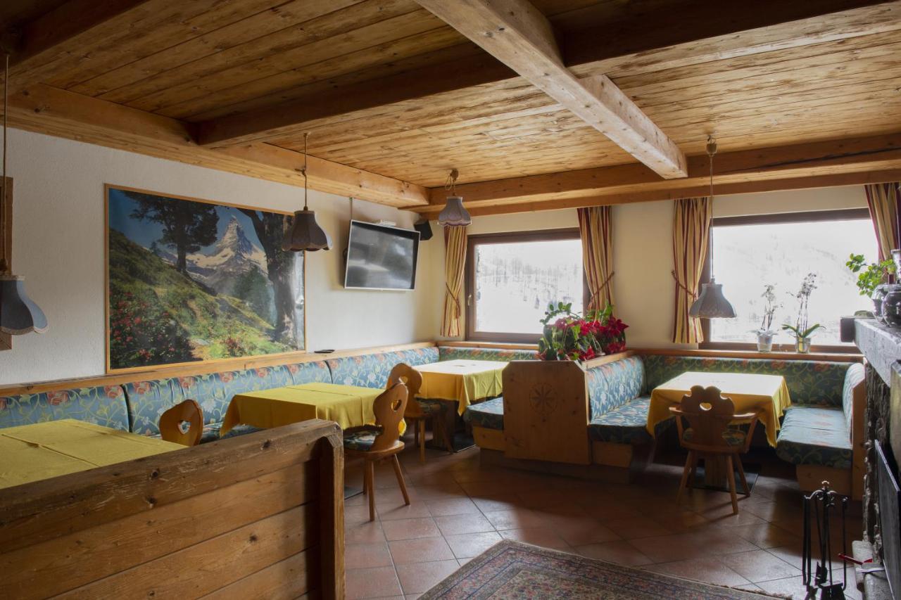 Hotel Rascard Valtournenche Kültér fotó