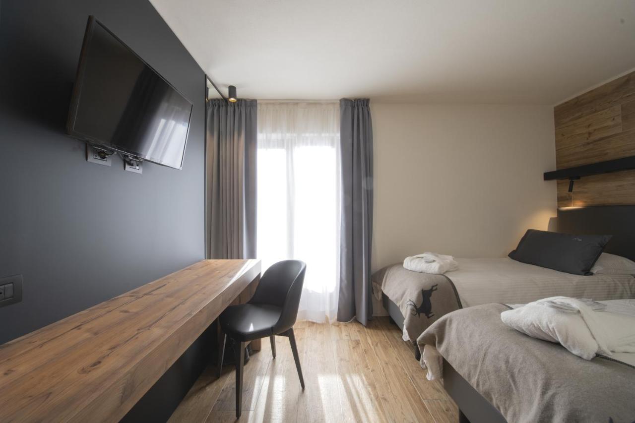 Hotel Rascard Valtournenche Kültér fotó